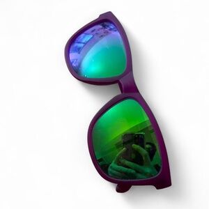 Chic Purple Women's Sunglasses with Green Lenses